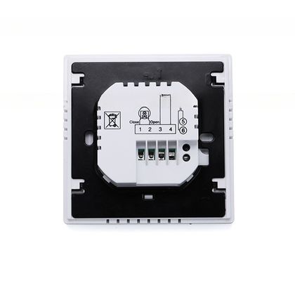 0.5C 디스플레이 정확성 바닥 난방용 프로그래밍 가능한 화이트 와이파이 HVAC 룸 온도장